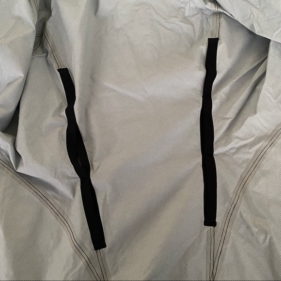 TNF Stormy Trail Jacket - SMALL - Picture 10 of 12